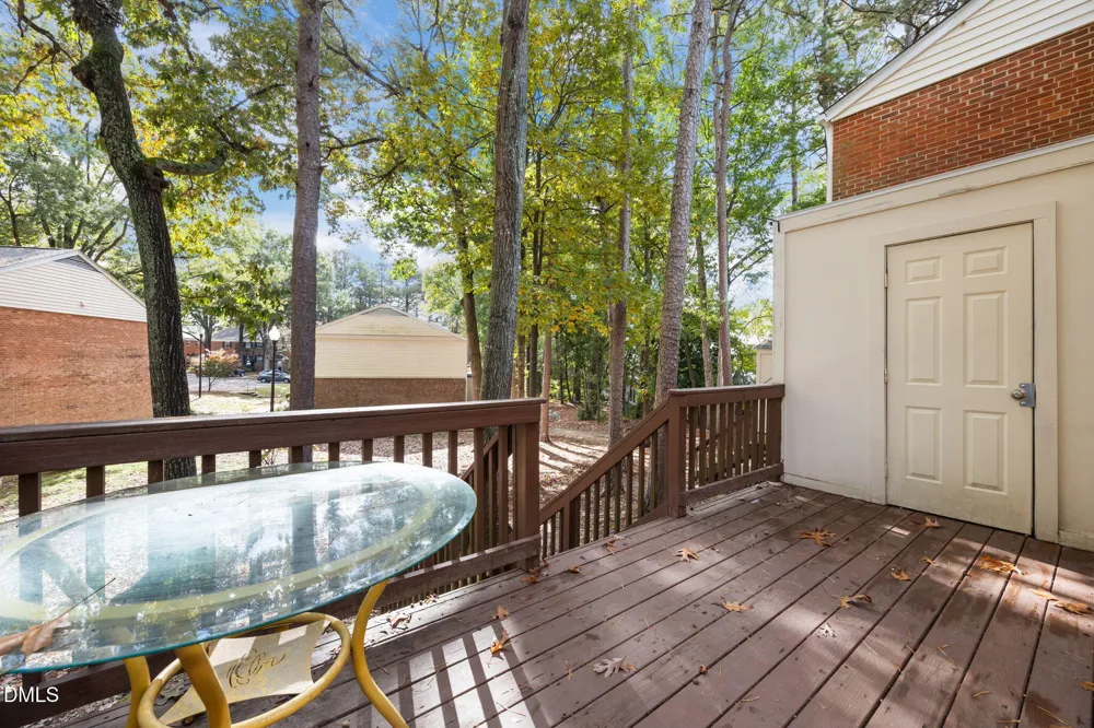 6423 New Market Way Raleigh, NC 27615
