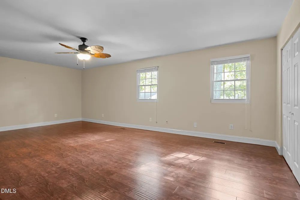 6423 New Market Way Raleigh, NC 27615