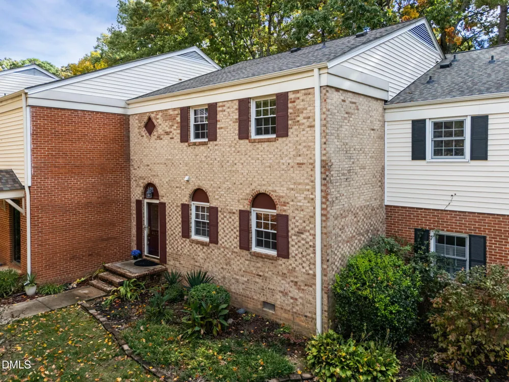 6423 New Market Way Raleigh, NC 27615