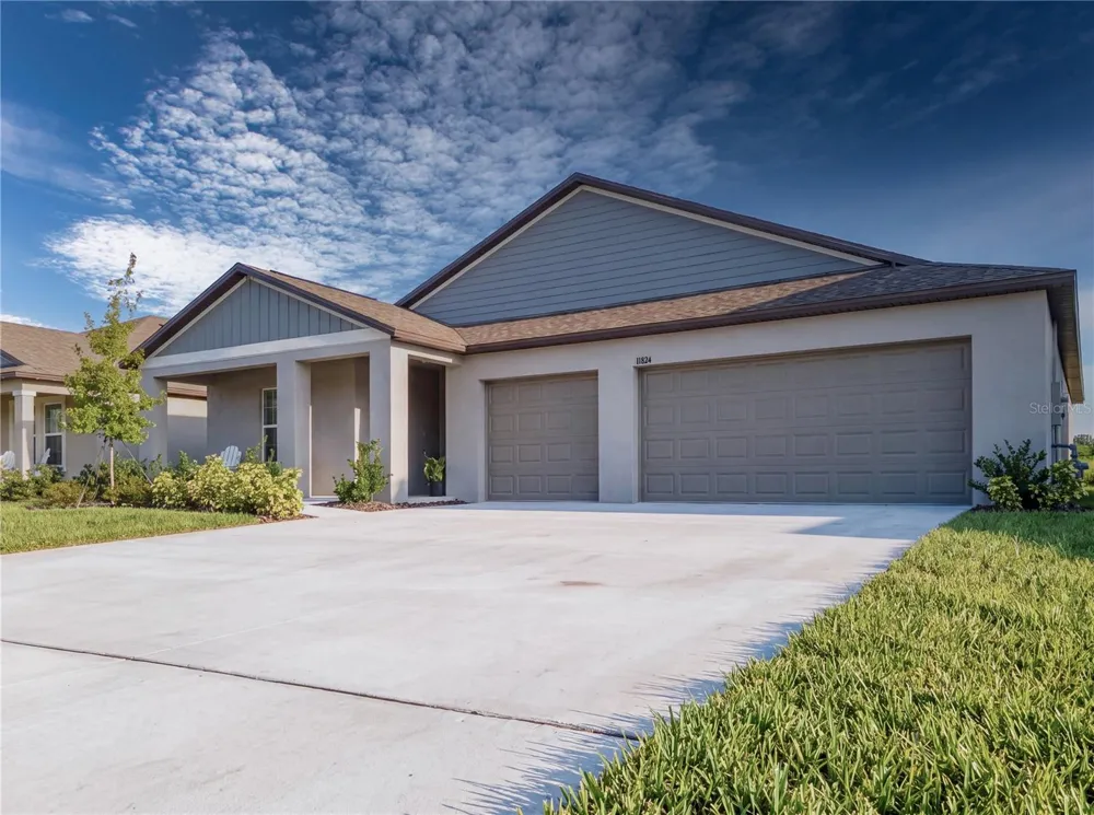 11824 BLUE DIAMOND TRAIL Parrish, FL 34219