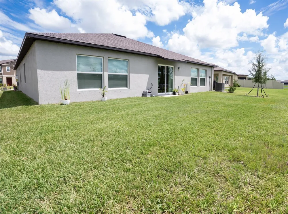 11824 BLUE DIAMOND TRAIL Parrish, FL 34219