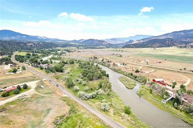 9815-9825 US Highway 50 Howard, CO 81233
