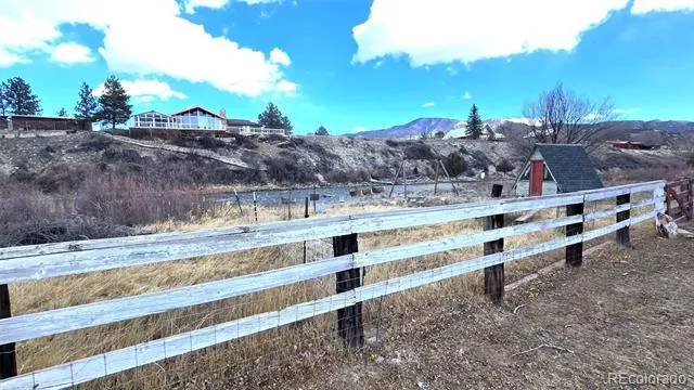 9815-9825 US Highway 50 Howard, CO 81233