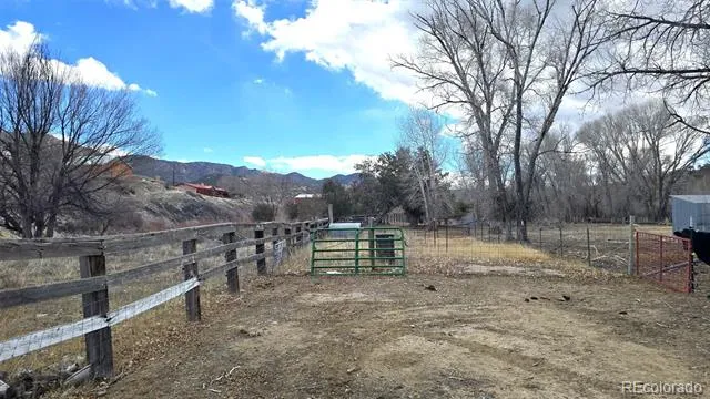 9815-9825 US Highway 50 Howard, CO 81233