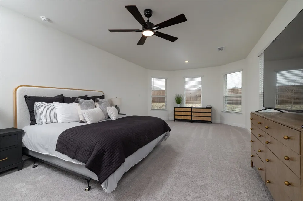 212 Colvin Lane Justin, TX 76247