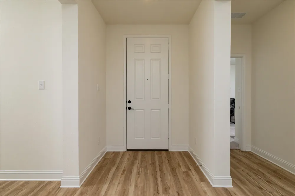 212 Colvin Lane Justin, TX 76247