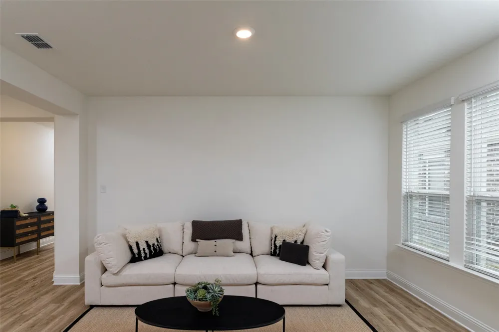 212 Colvin Lane Justin, TX 76247