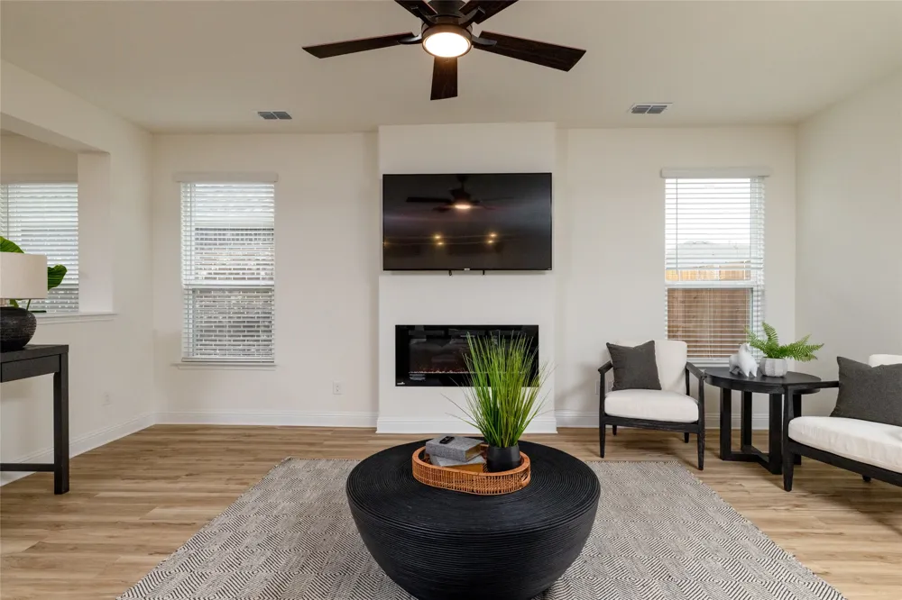 212 Colvin Lane Justin, TX 76247