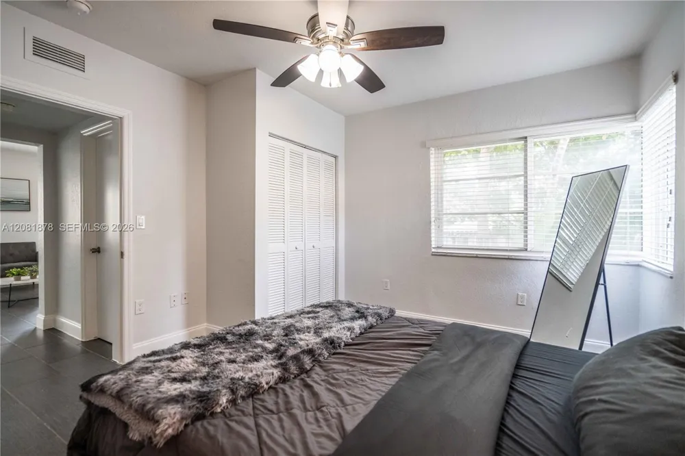 1007 Bay Dr #104 Miami Beach, FL 33141