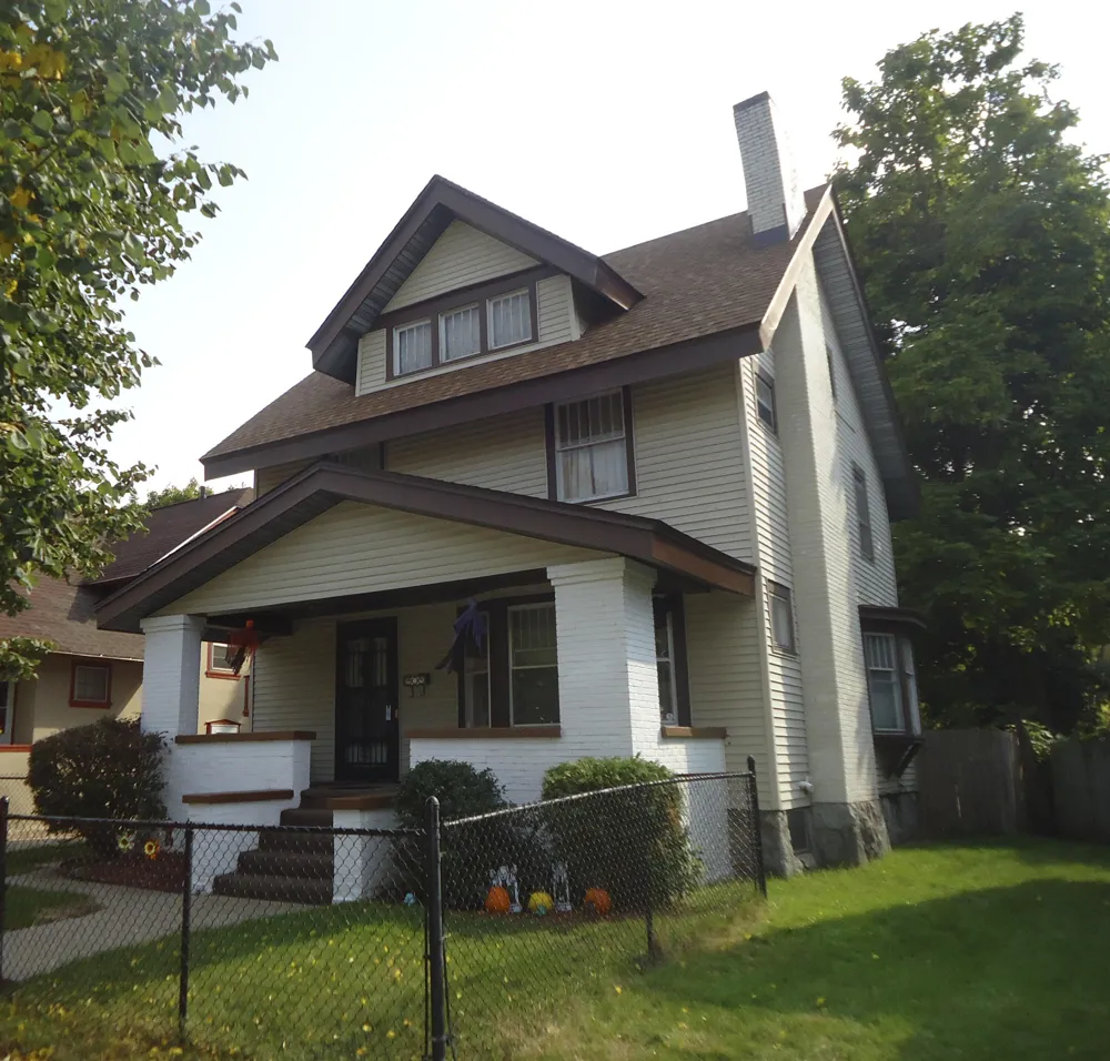 1330 Sherman Street SE Grand Rapids, MI 49506