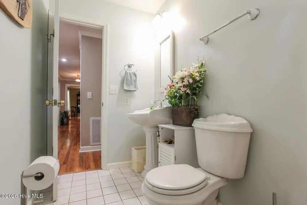 1056 Franks Creek Road Robbinsville, NC 28771