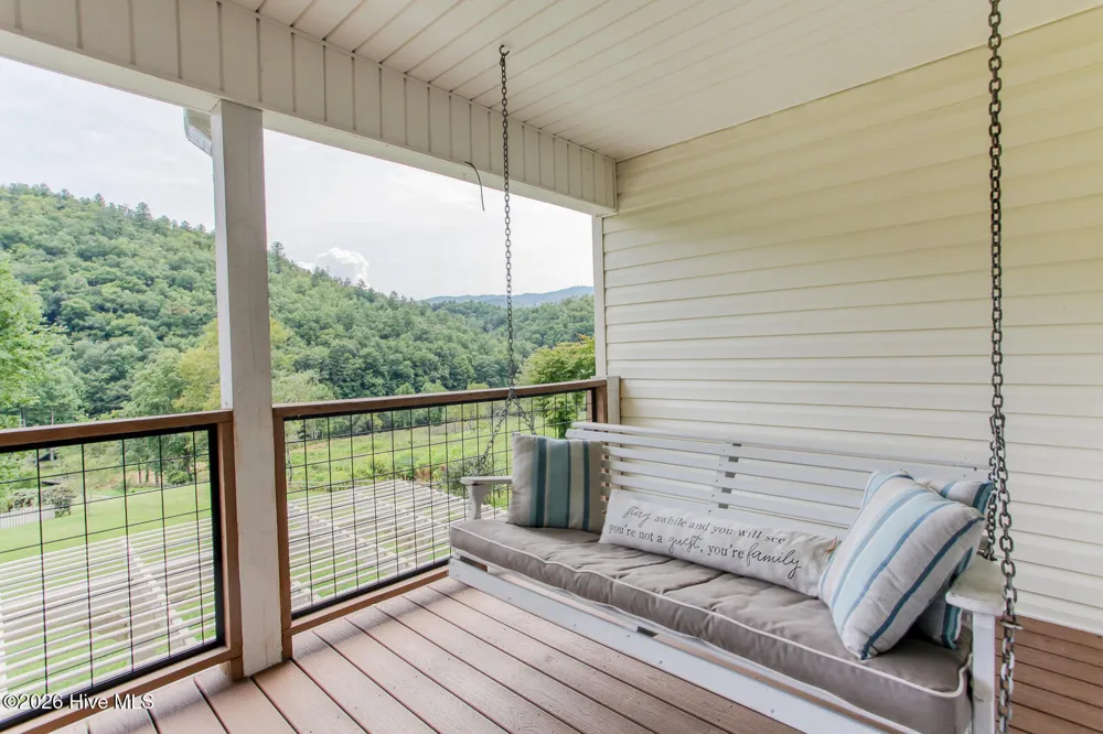 1056 Franks Creek Road Robbinsville, NC 28771