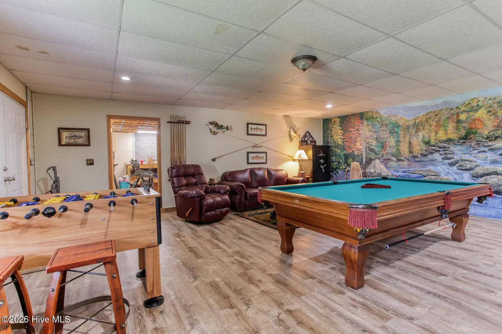 1056 Franks Creek Road Robbinsville, NC 28771