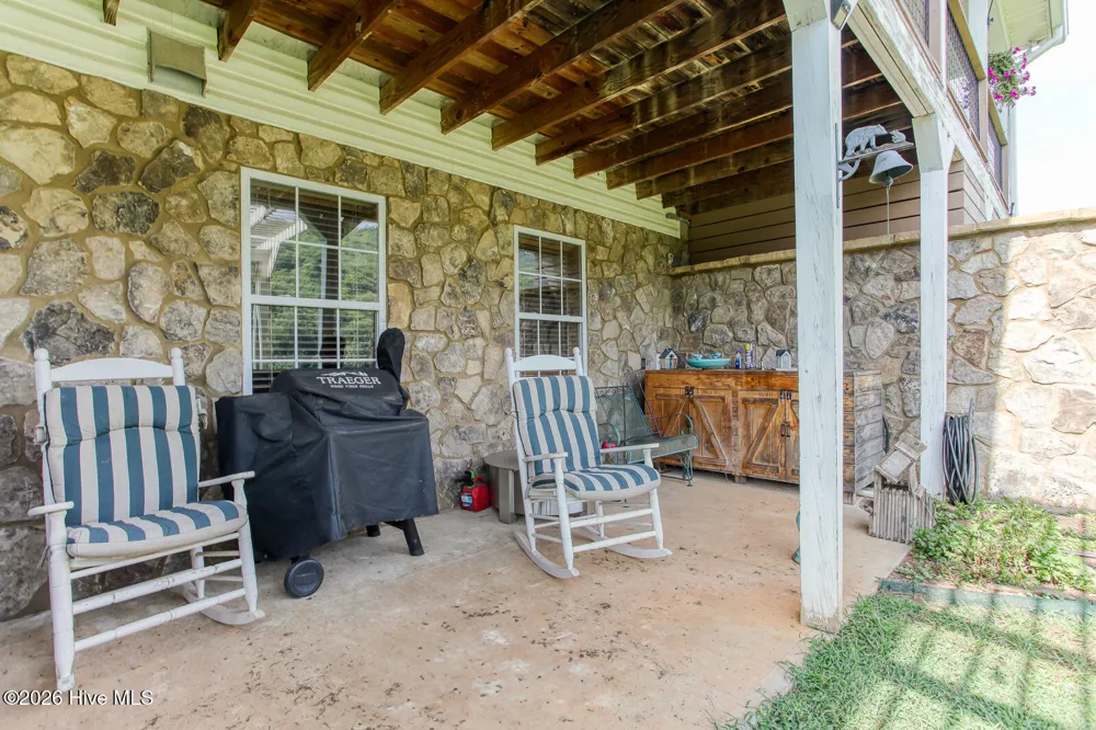1056 Franks Creek Road Robbinsville, NC 28771