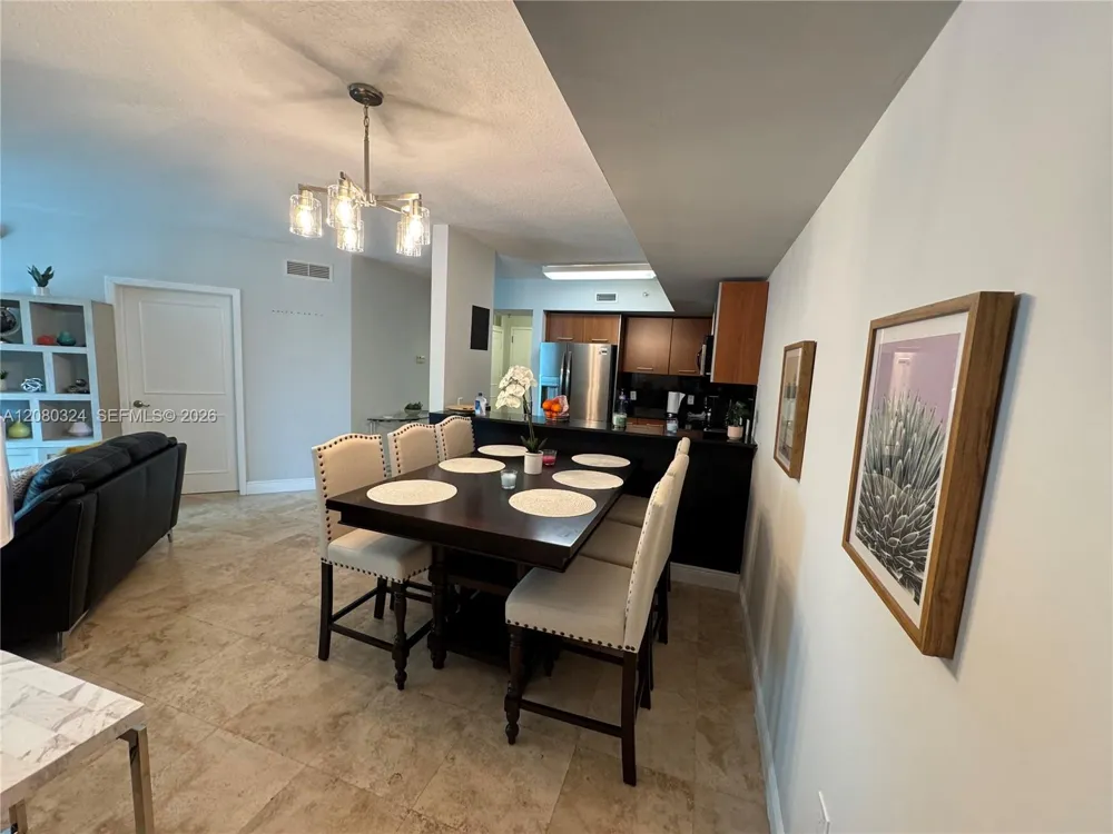 9055 SW 73rd Ct #1108 Miami, FL 33156