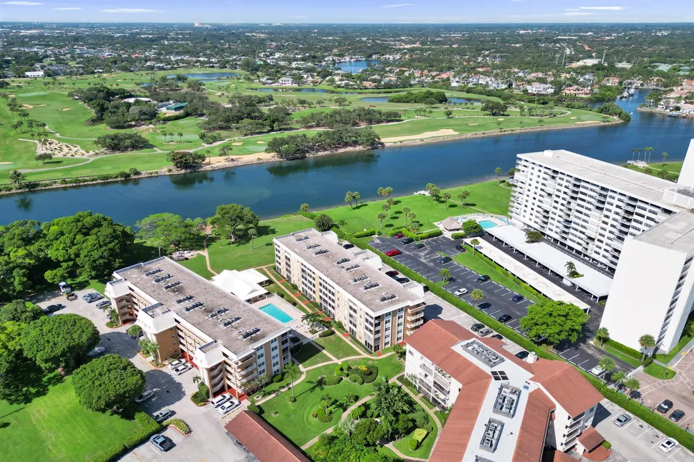 308 GOLFVIEW ROAD #406 North Palm Beach, FL 33408