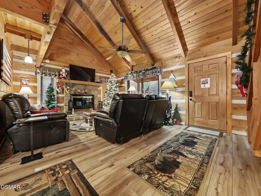 2653 Black Walnut Flats Road Sevierville, TN 37862