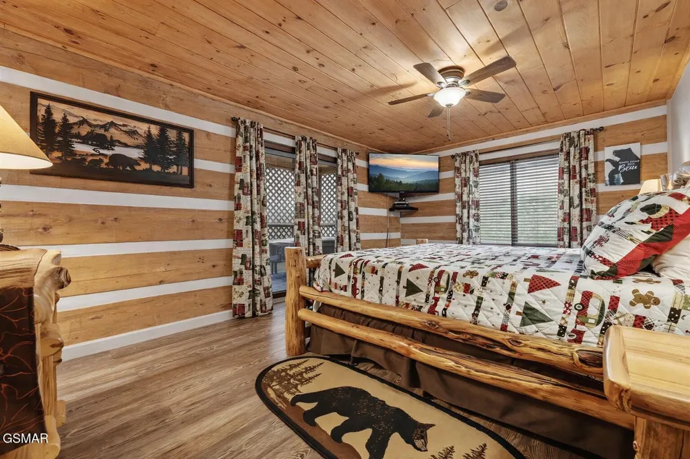 2653 Black Walnut Flats Road Sevierville, TN 37862