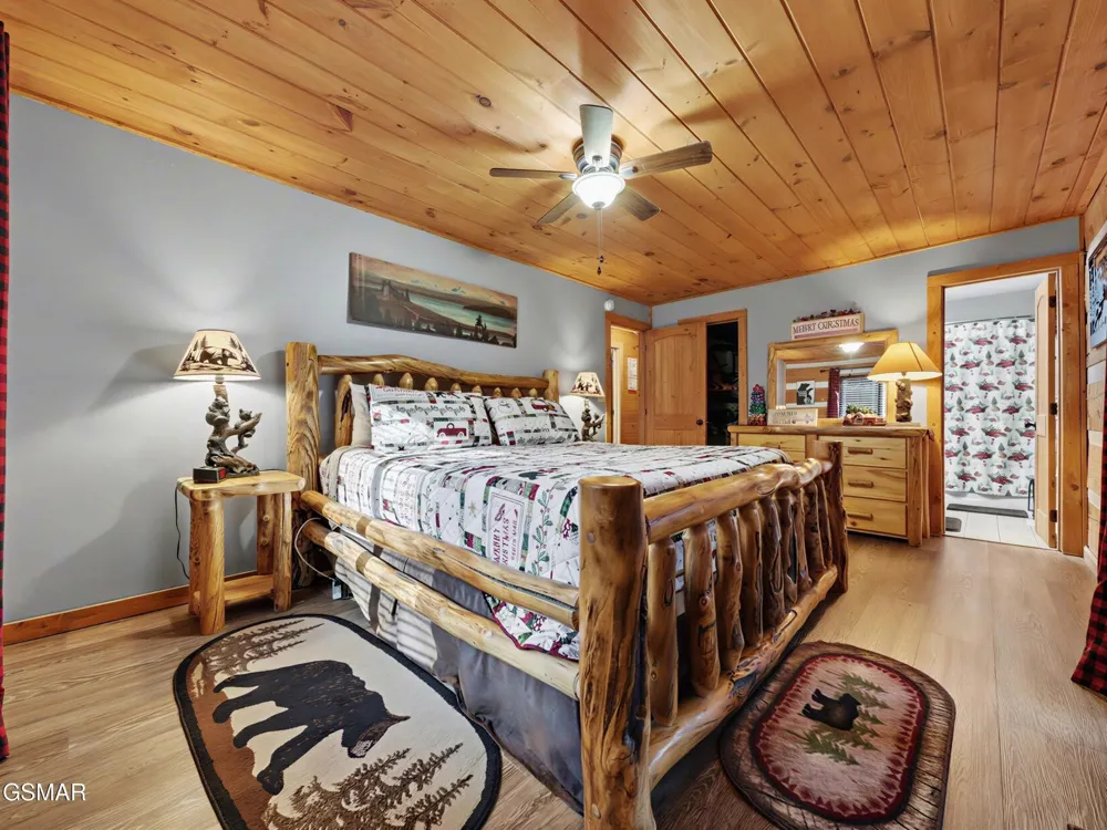 2653 Black Walnut Flats Road Sevierville, TN 37862
