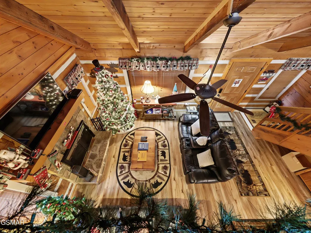2653 Black Walnut Flats Road Sevierville, TN 37862