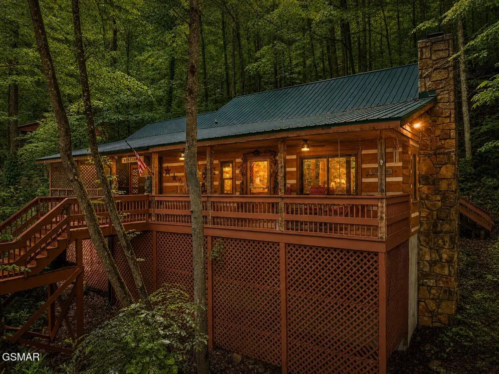 2653 Black Walnut Flats Road Sevierville, TN 37862