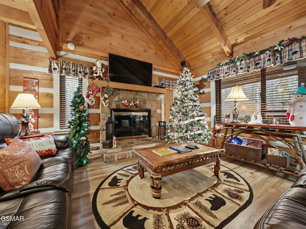 2653 Black Walnut Flats Road Sevierville, TN 37862