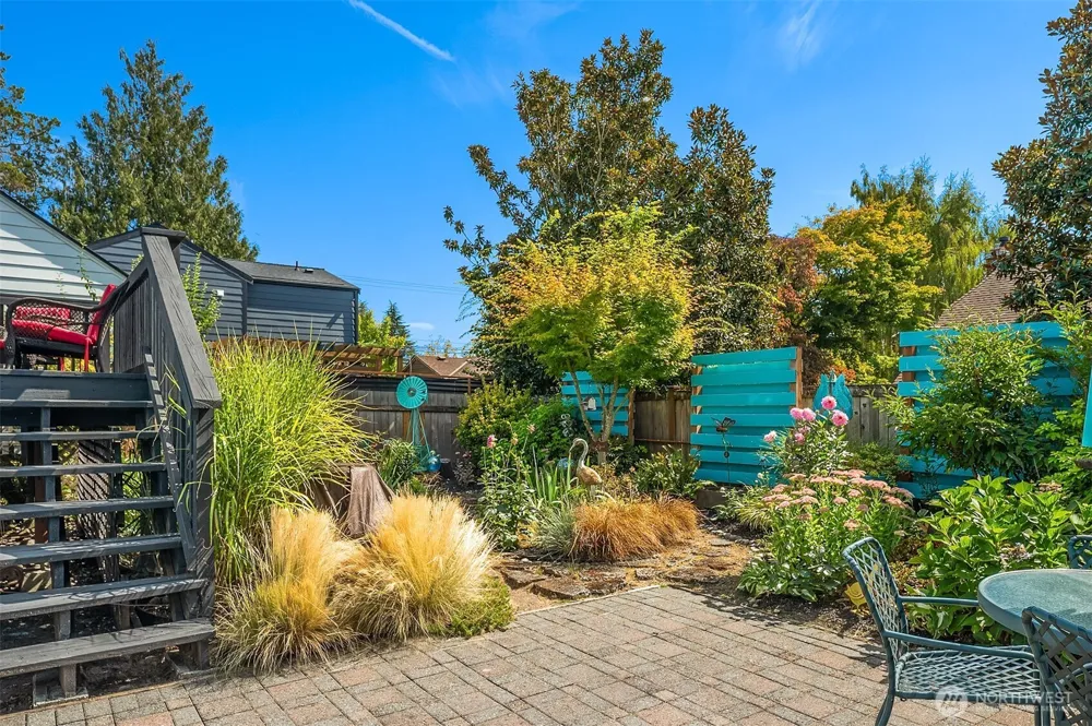 847 NE 85th Street Seattle, WA 98115