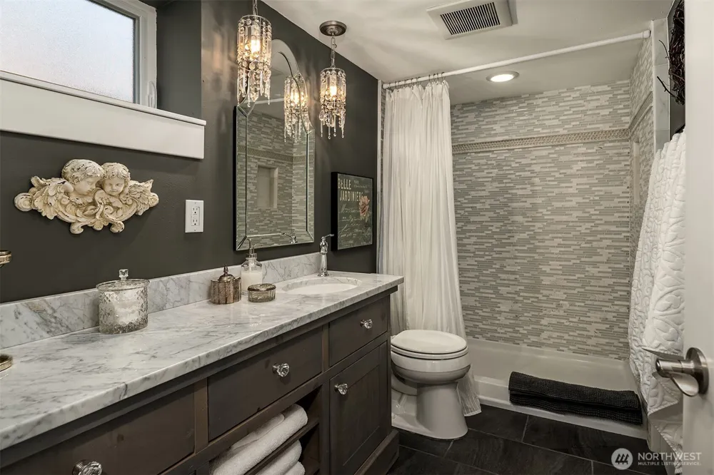 847 NE 85th Street Seattle, WA 98115