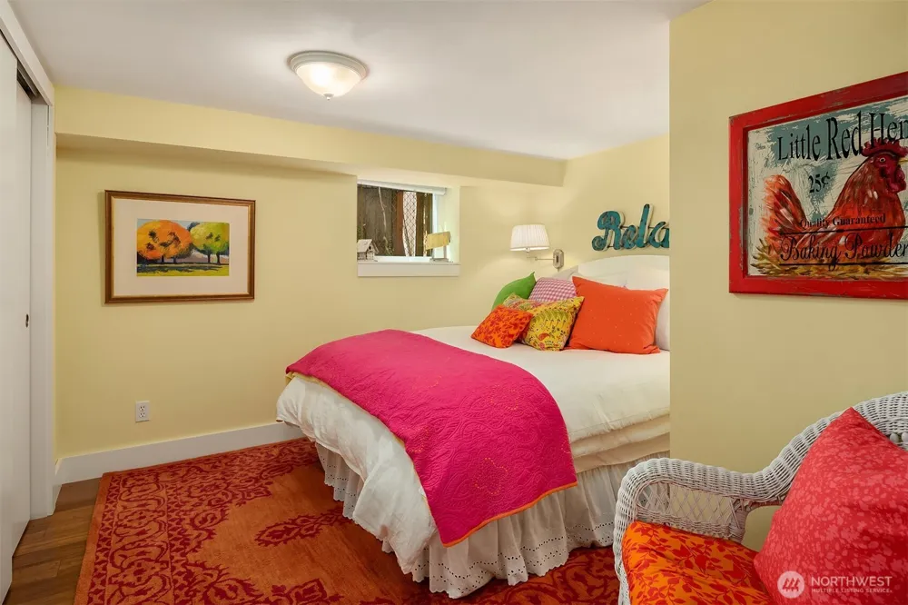 847 NE 85th Street Seattle, WA 98115