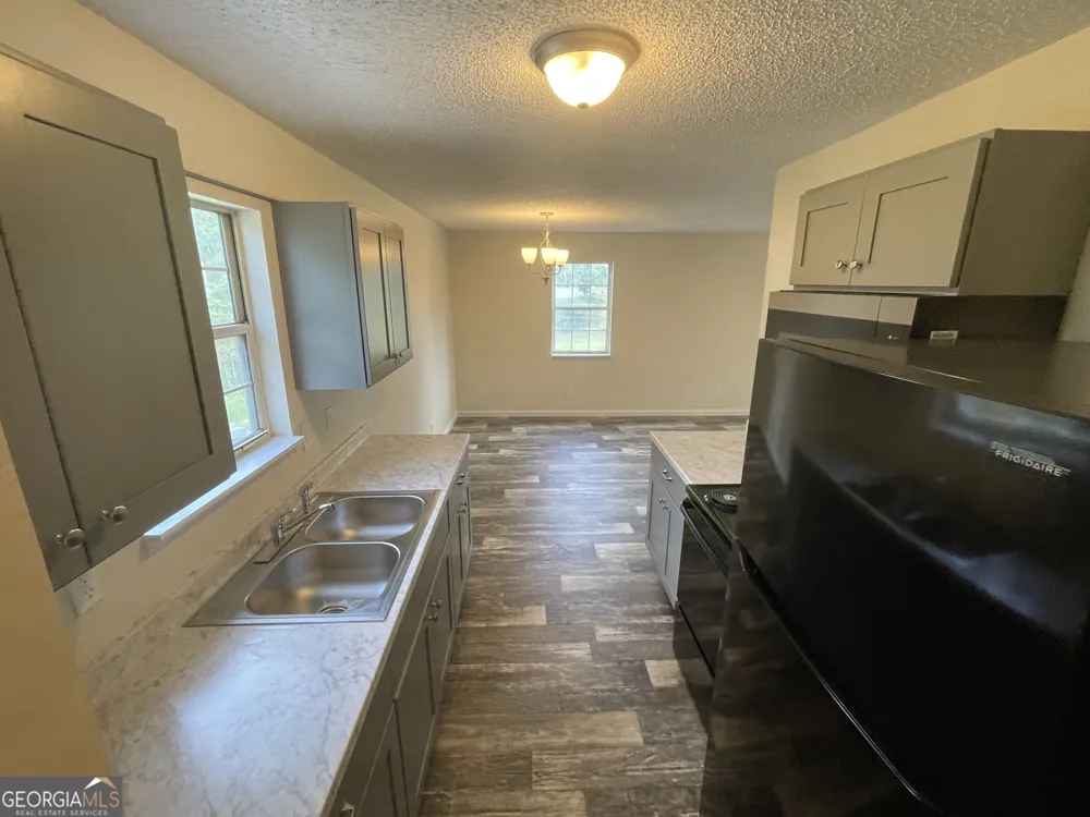 241 Mary M Bethune DR Folkston, GA 31537