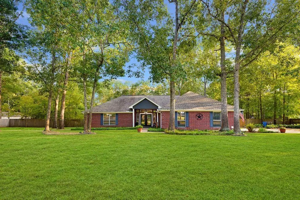 302 Southern Trace Lufkin, TX 75901