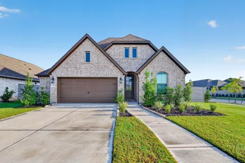 2419 Honeyberry Shrub Drive