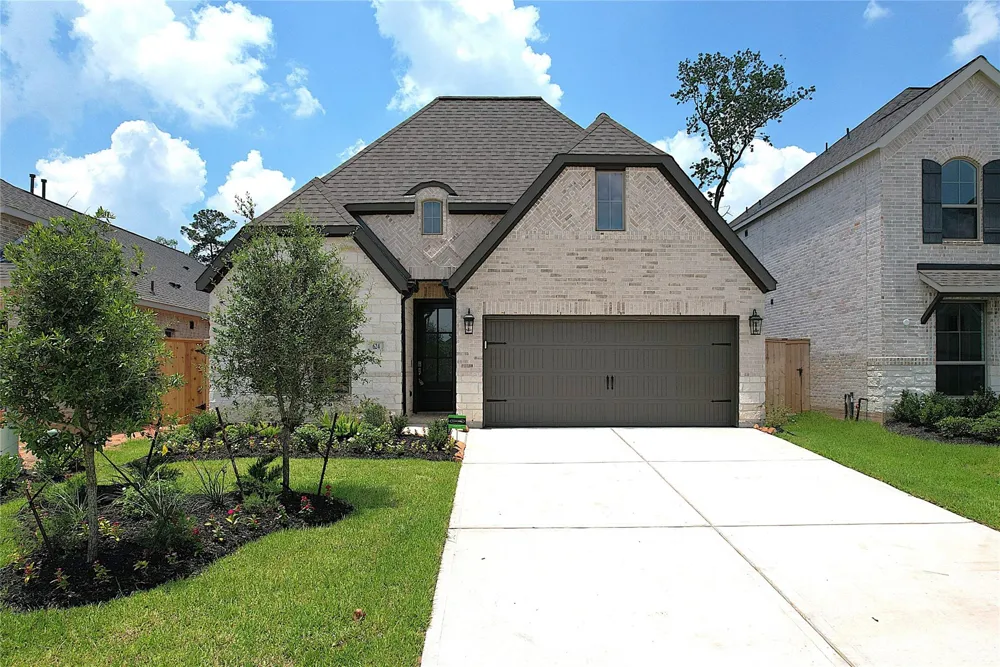 624 Sand Branch Drive Conroe, TX 77304