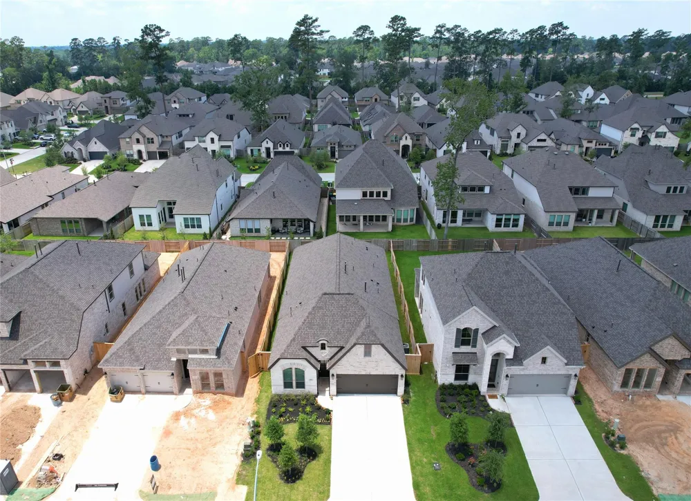 624 Sand Branch Drive Conroe, TX 77304