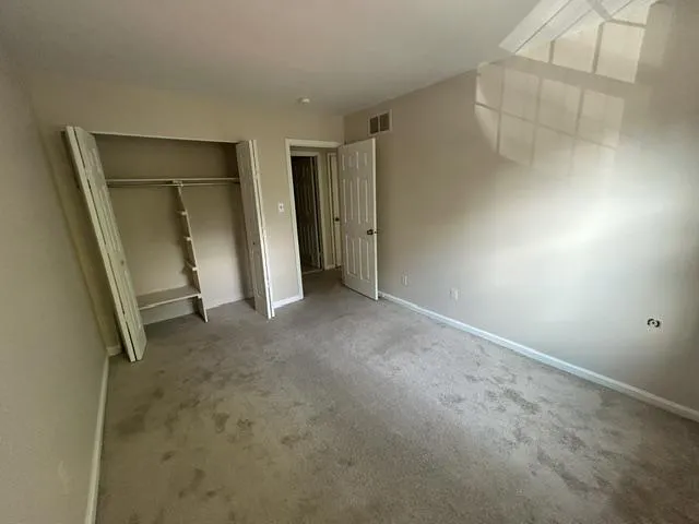 112 BROOKWOOD DRIVE Ambler, PA 19002