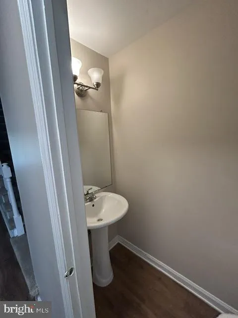 112 BROOKWOOD DRIVE Ambler, PA 19002