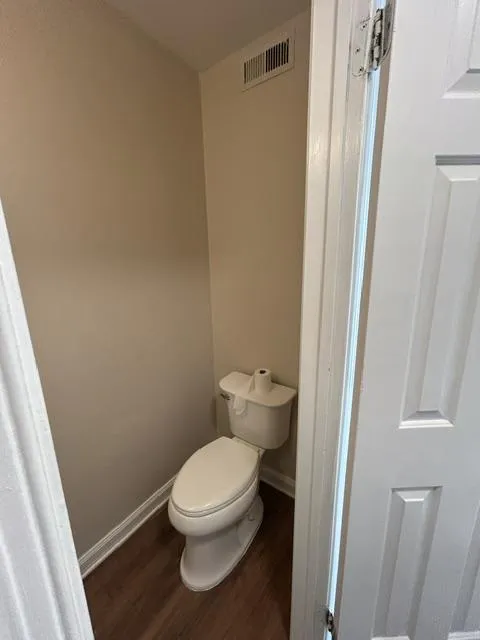 112 BROOKWOOD DRIVE Ambler, PA 19002