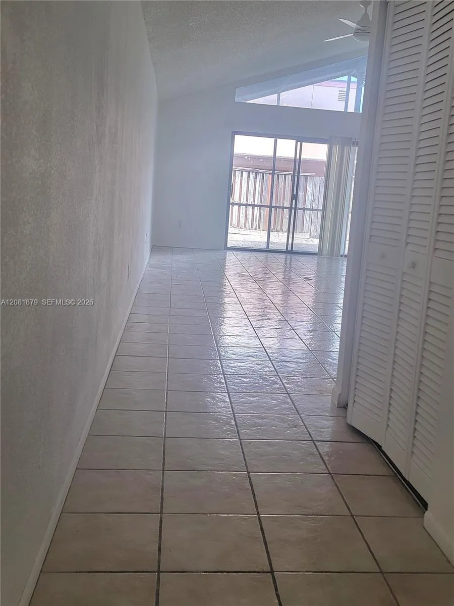 1724 NW 73rd Ave #57 Plantation, FL 33313