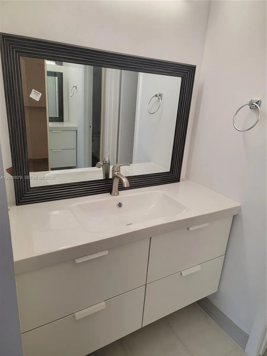 1724 NW 73rd Ave #57 Plantation, FL 33313
