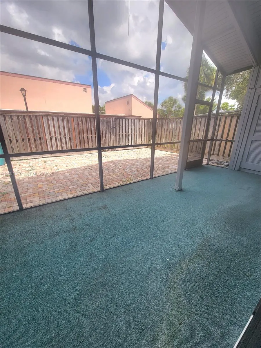 1724 NW 73rd Ave #57 Plantation, FL 33313