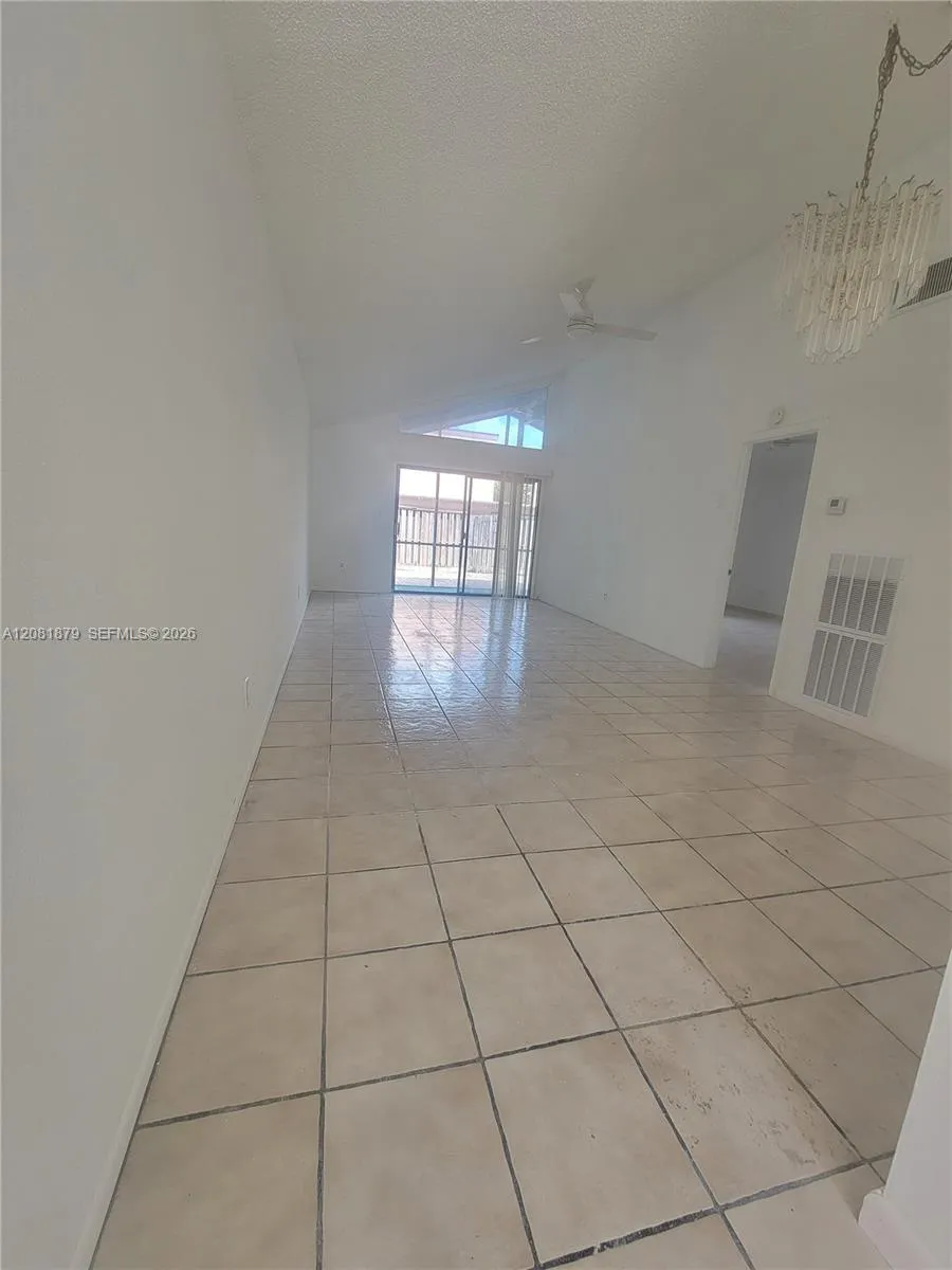 1724 NW 73rd Ave #57 Plantation, FL 33313
