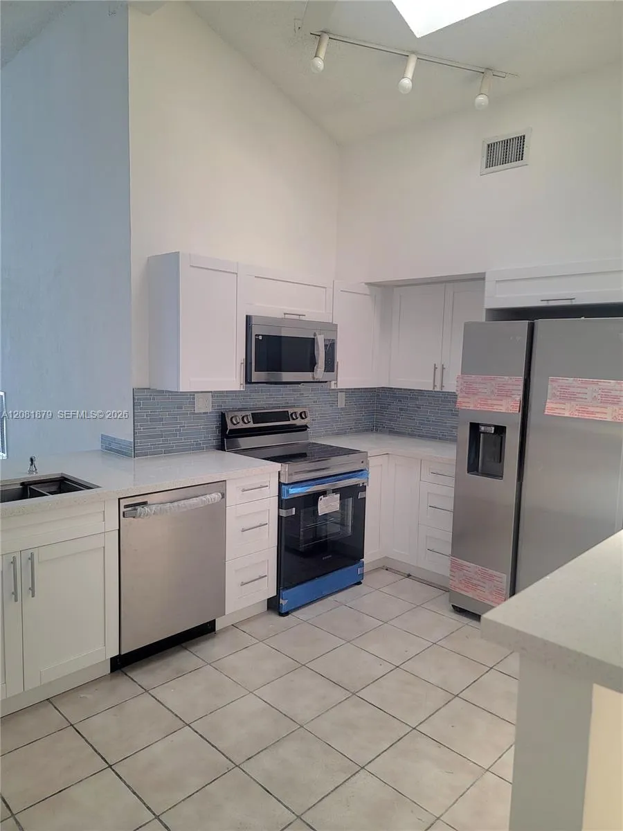 1724 NW 73rd Ave #57 Plantation, FL 33313