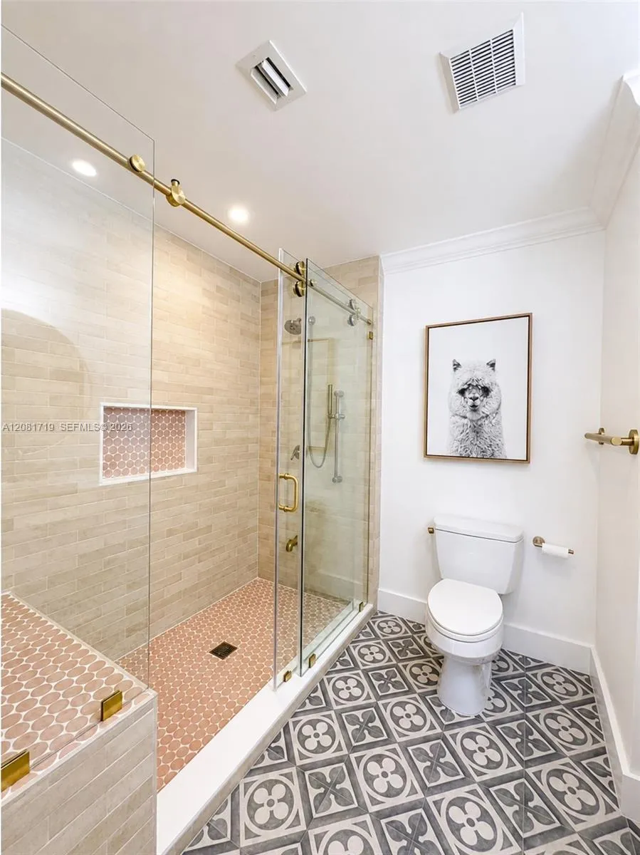 8041 NE Bayshore Ct #8041 Miami, FL 33138