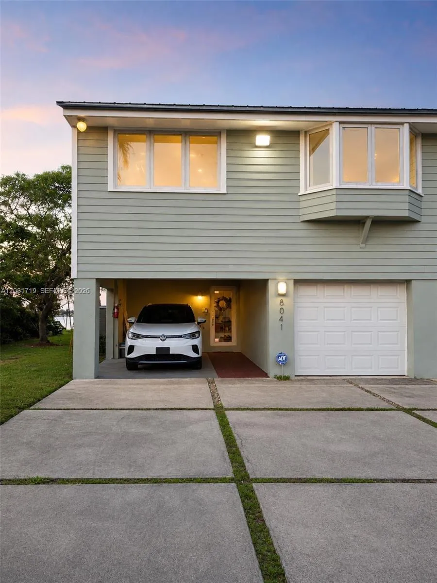 8041 NE Bayshore Ct #8041 Miami, FL 33138