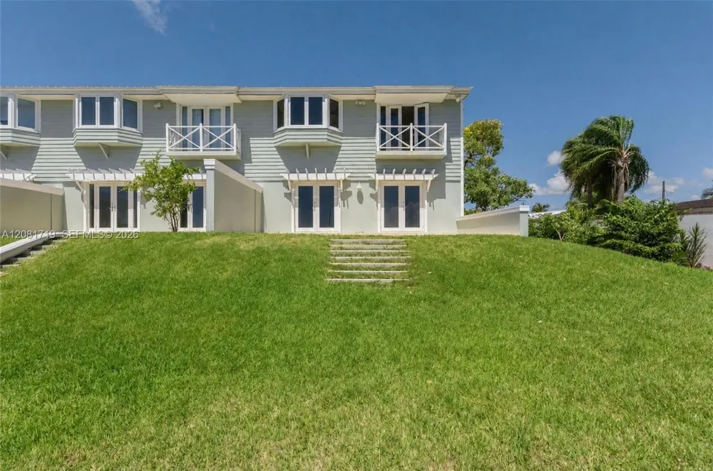 8041 NE Bayshore Ct #8041 Miami, FL 33138
