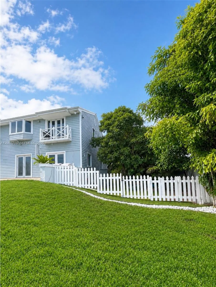 8041 NE Bayshore Ct #8041 Miami, FL 33138