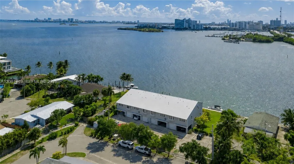8041 NE Bayshore Ct #8041 Miami, FL 33138