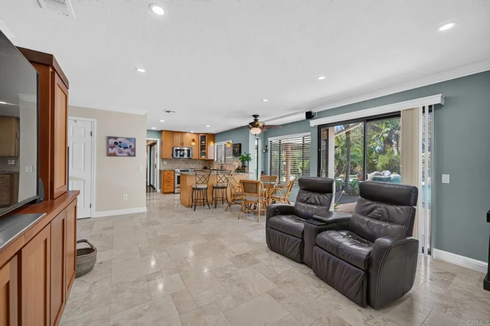8822 Polanco Street San Diego, CA 92129