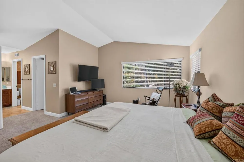 8822 Polanco Street San Diego, CA 92129