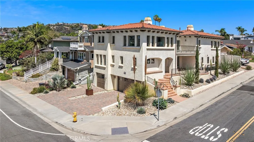 1699 Calle De Los Alamos San Clemente, CA 92672